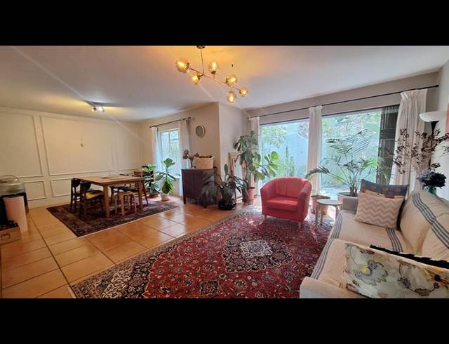 3 BEDROOM TOWNHOUSE FOR SALE IN LYNNWOOD RIDGE